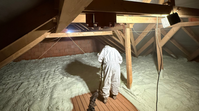 f&ouml;d&eacute;mszigetel&eacute;s